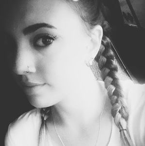 Meet your Posher, Ana carla